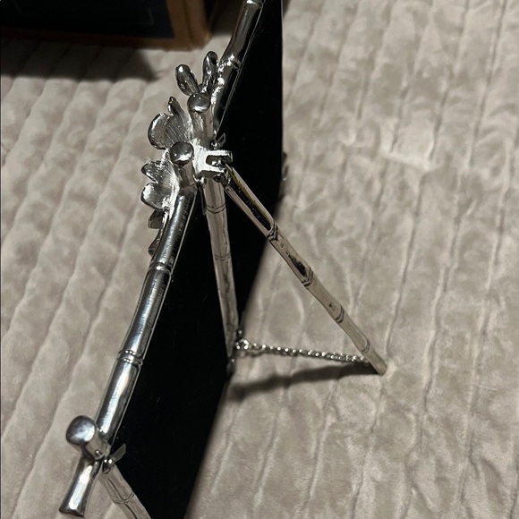 Bella Lux Silver Floral Bamboo Photo Frame - Picture 2 of 5